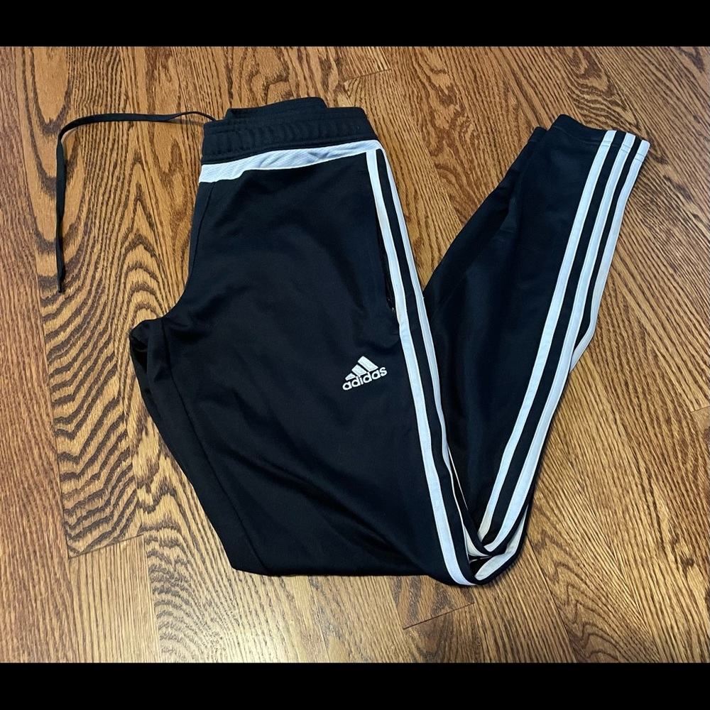 Adidas joggers
